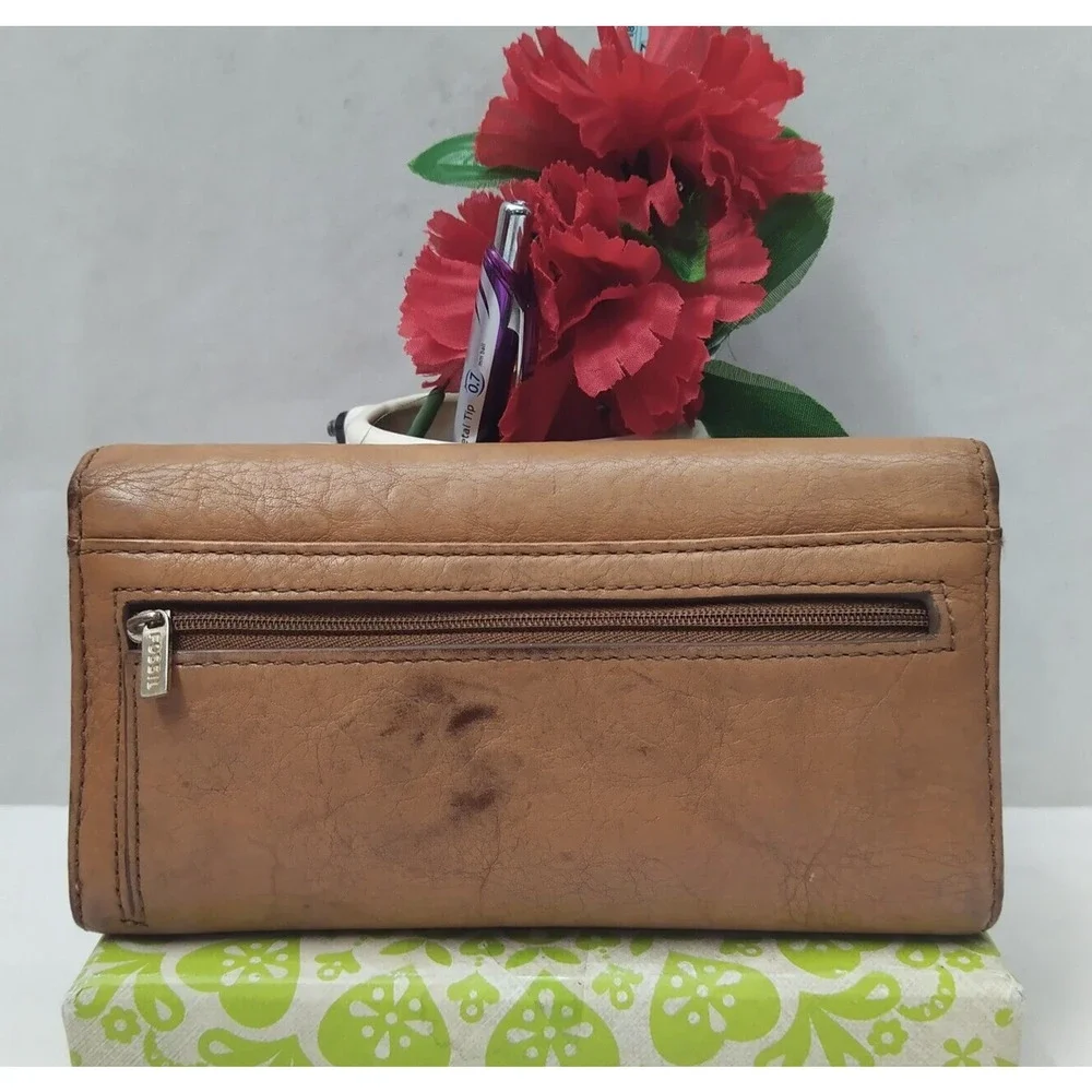 Fossil Brown Leather Credit Card ID Window Trifold Wallet